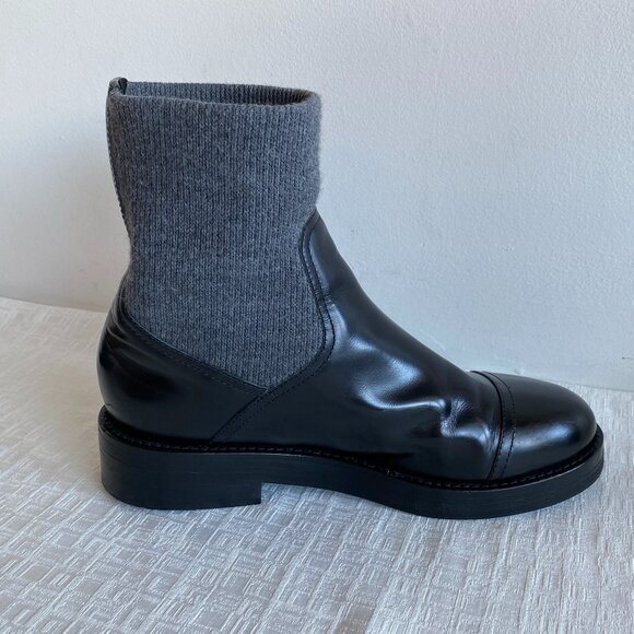 J. Crew Italian Leather Rib Cuff Chelsea Boots Sz 9 - Picture 7 of 16